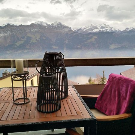 Swiss Seeblick Apartment Mit Hotelanbindung Beatenberg Buitenkant foto